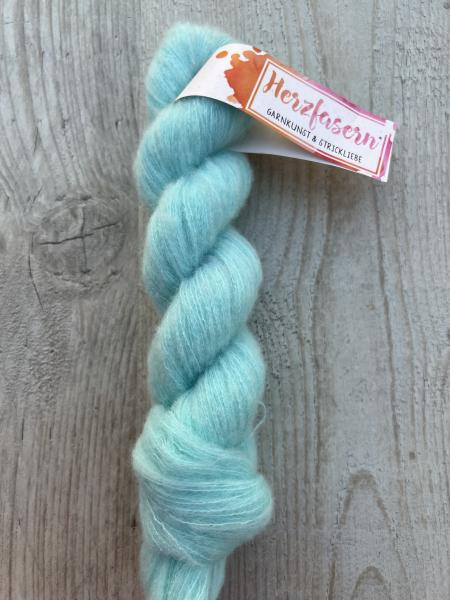 No 93 Amazonit - frischer Wind und federleichte Strickträume